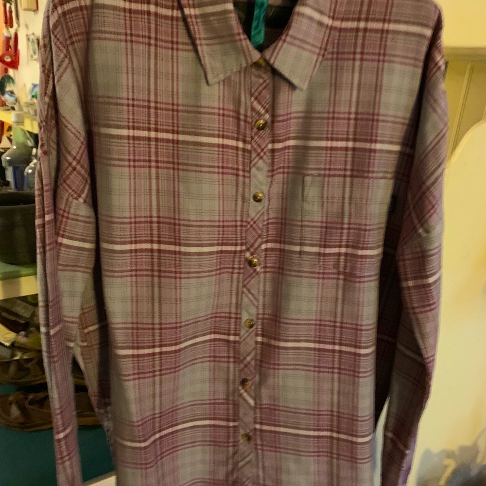 Women’s VANS Shirt EXCELLENT CONDITION!